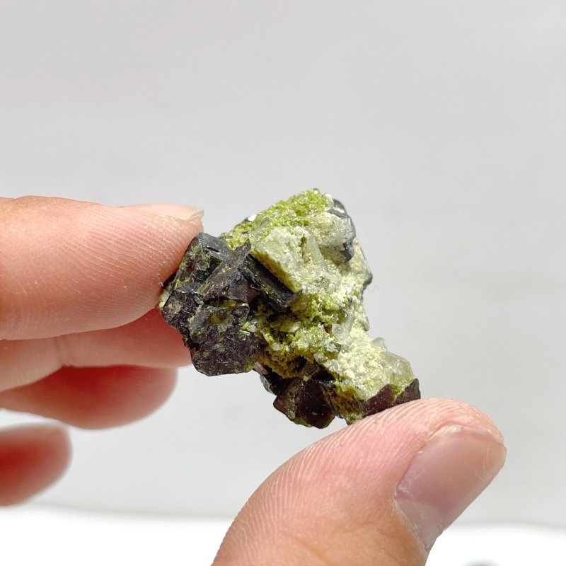 15 Pieces Raw Green Tourmaline Specimen For Collection - Wholesale Crystals