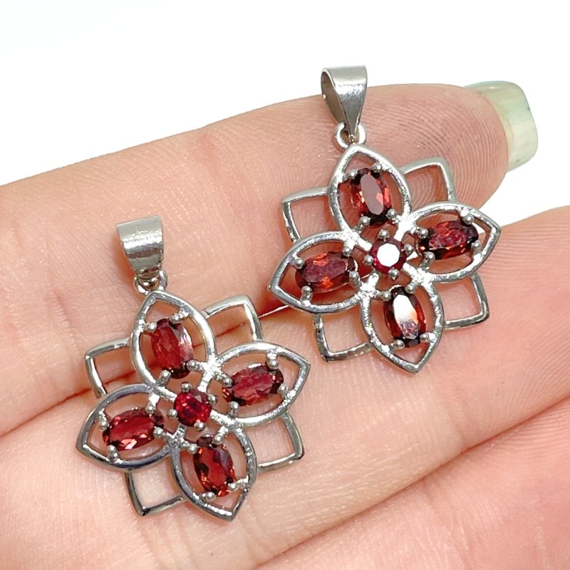 2 Styles Garnet Flower Pendant Wholesale - Wholesale Crystals