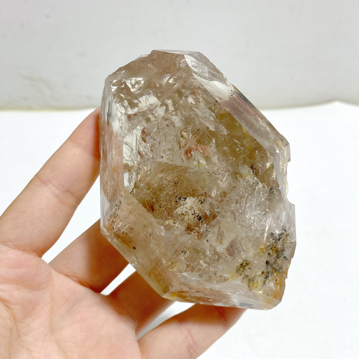 A06 Enhydro Crystal