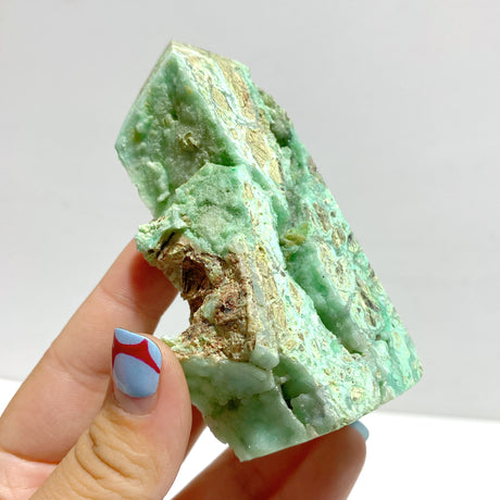 44 Pieces Indonesia Turquoise Druzy Geode Tower Point