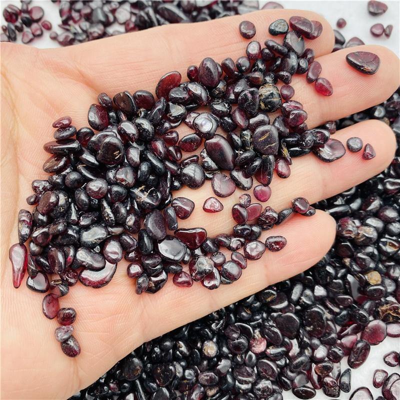 red garnet gravel chips -Wholesale Crystals