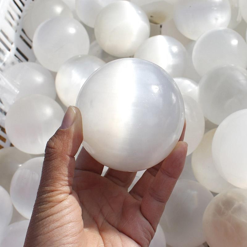 Selenite Ball 2-3in -Wholesale Crystals