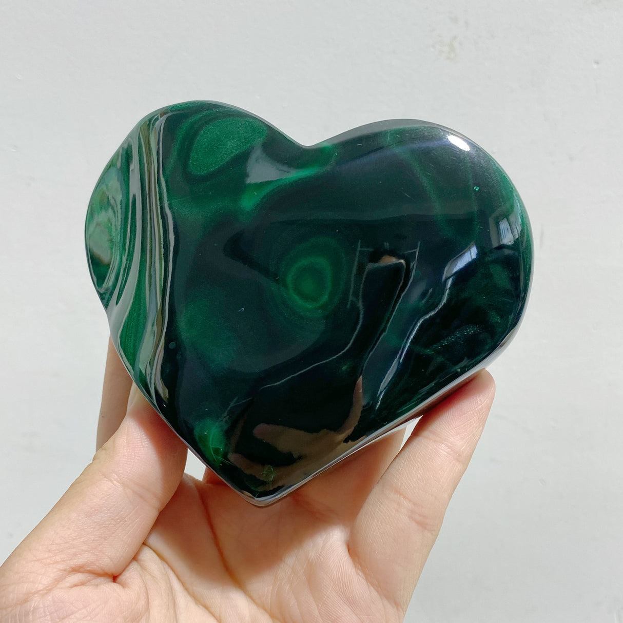 6 Pieces Large Malachite Heart Raw Bottom