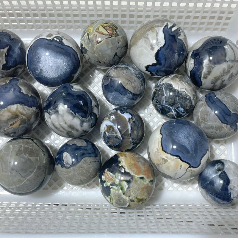 16 Pieces Volcano Agate Sphere(UV - Reactive) - Wholesale Crystals