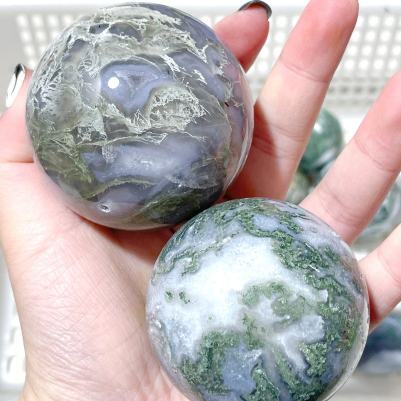 17 Pieces Geode Druzy Moss Agate Spheres - Wholesale Crystals