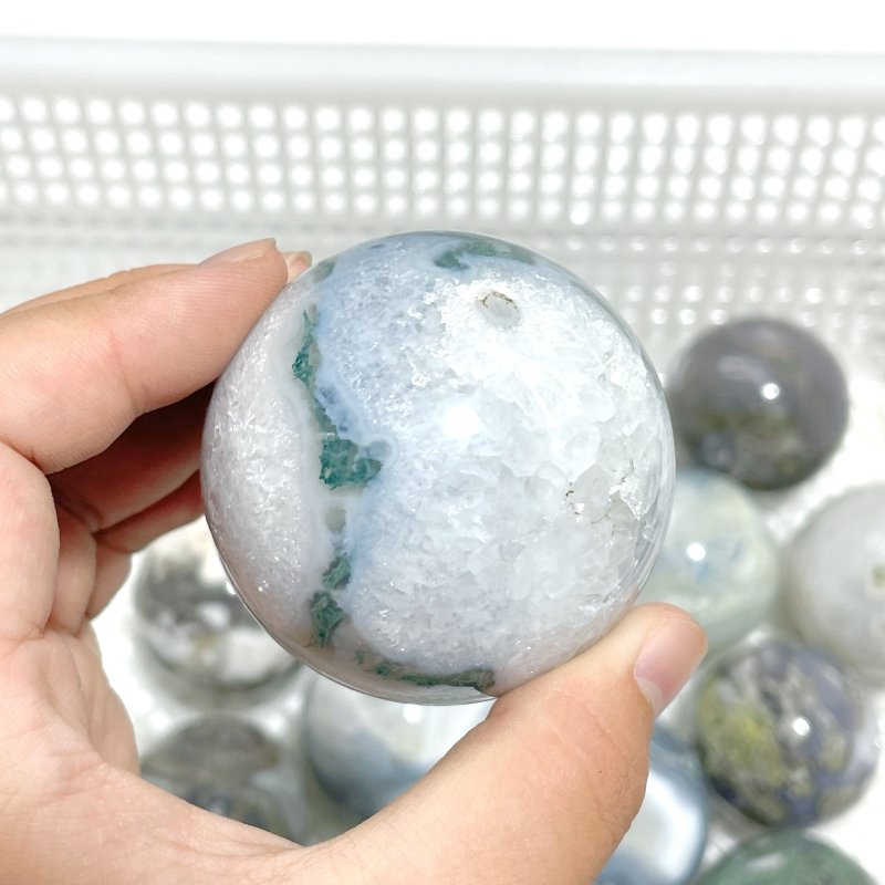 17 Pieces Moss Agate Spheres - Wholesale Crystals