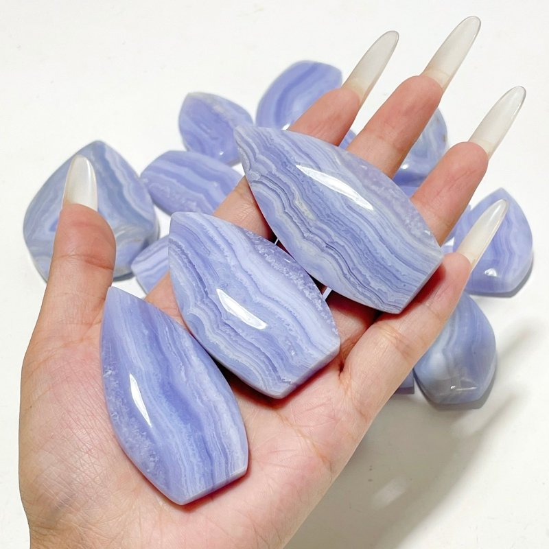 19 Pieces Blue Lace Agate Arrow Head Shape - Wholesale Crystals