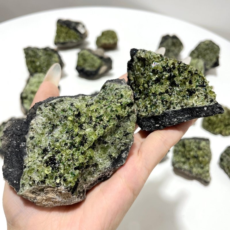 20 Pieces Peridot Raw Stone Specimen - Wholesale Crystals