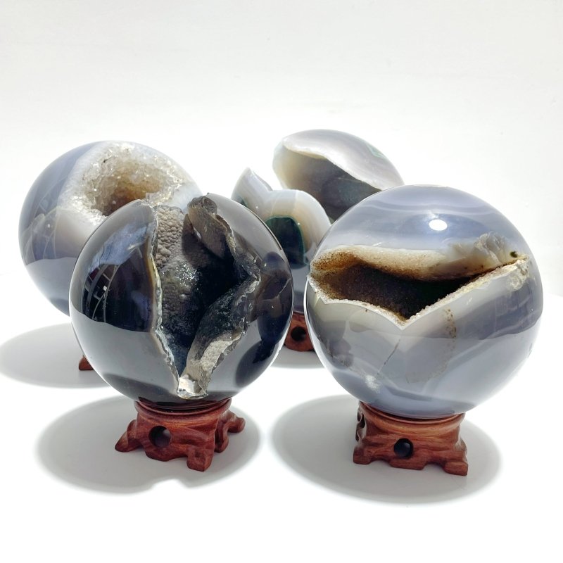 4 Pieces Beautiful Geode Agate Spheres - Wholesale Crystals