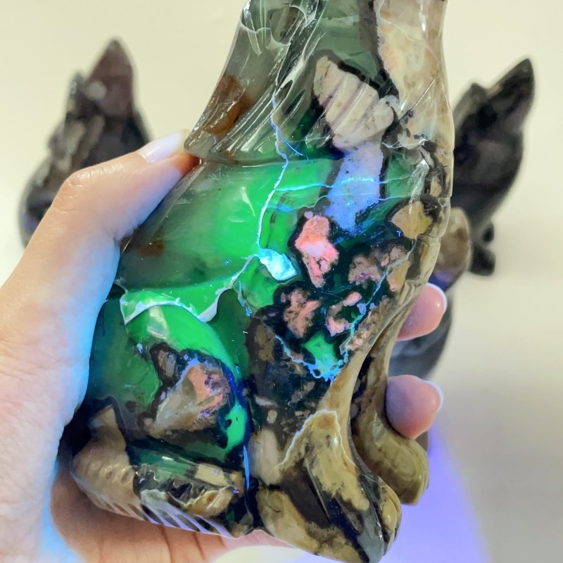 5 Pieces Large Volcanic Agate Wolf Carving(UV - Reactive) - Wholesale Crystals