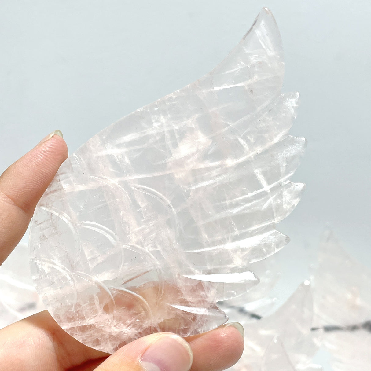 4 Pairs Rose Quartz Angel Wing Carving With Stand
