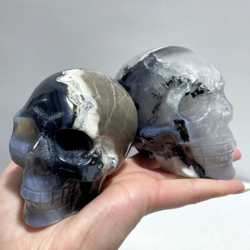 8 Pieces Volcano Agate Skull(UV - Reactive) - Wholesale Crystals