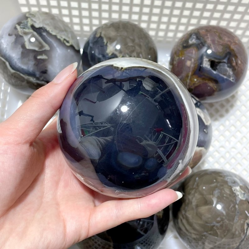 8 Pieces Volcano Agate Spheres (UV Reactive) - Wholesale Crystals