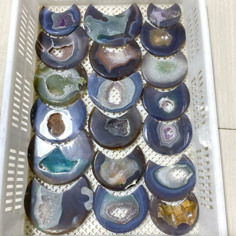 81 Pieces Large Geode Druzy Agate Moon Carving (Sea Freight Only) -Wholesale Crystals