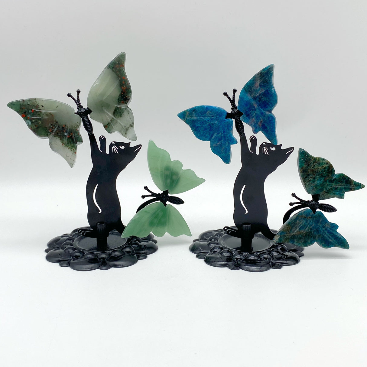 Mixed Materials Butterfly Wing Carving With Cat Stand Wholesale