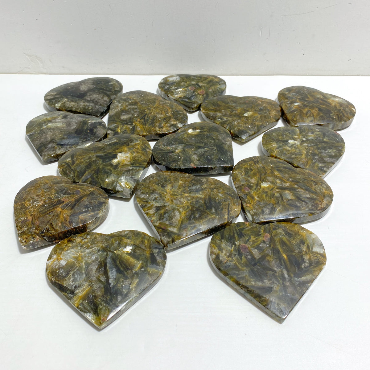 14 Pieces Green Mica Heart