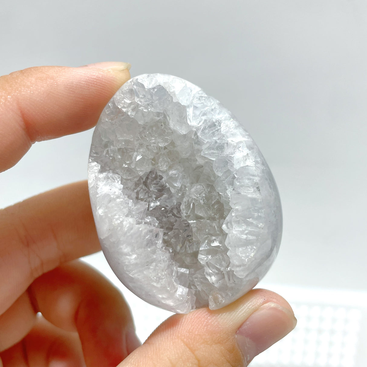 46 Pieces Geode Druzy Agate Eggs