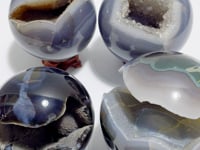 4 Pieces Beautiful Geode Agate Spheres
