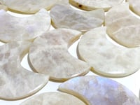 17 Pieces Moonstone Moon Crystal Carving