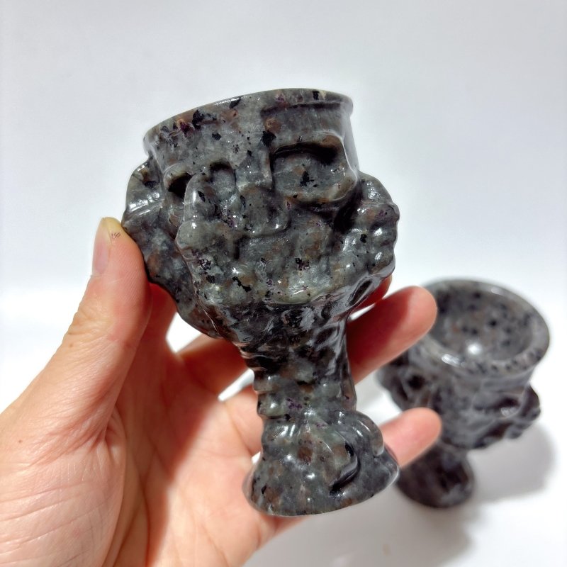 Yooperlite Stone Devil's Palm Skull Wineglass Wholesale -Wholesale Crystals