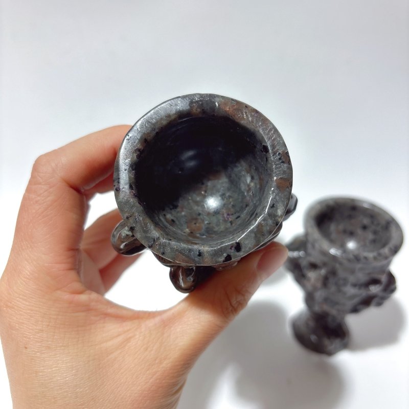 Yooperlite Stone Devil's Palm Skull Wineglass Wholesale -Wholesale Crystals