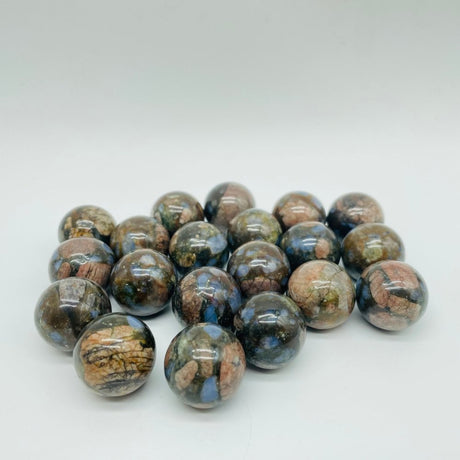 Que Sera Stone Ball Wholesale