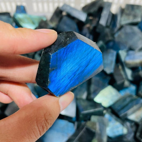 217 Pieces Beautiful Labradorite High Quality Small Free Form -Wholesale Crystals