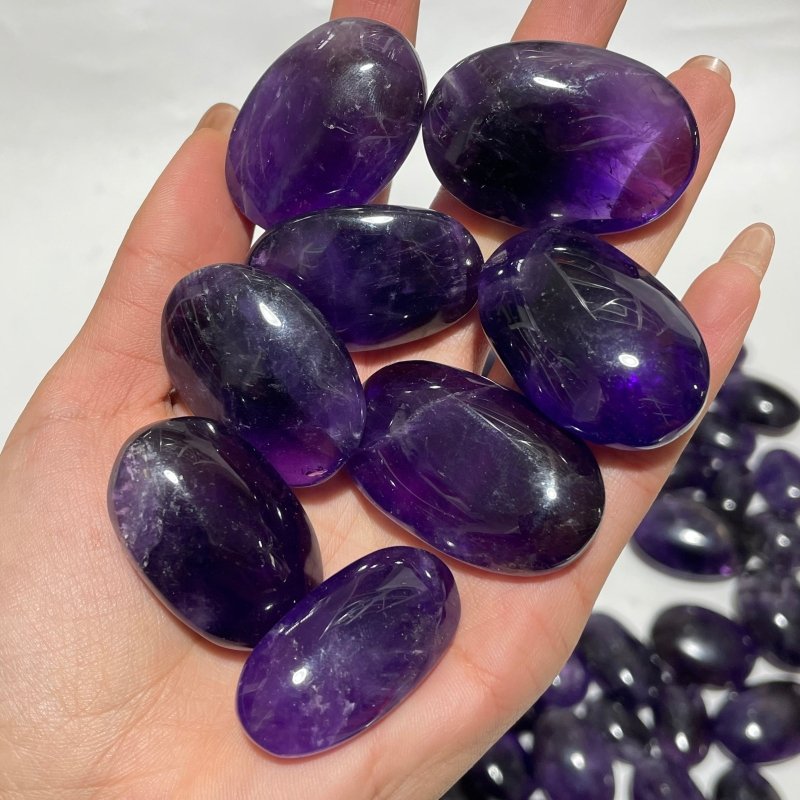 125 Pieces High Quality Deep Purple Chevron Amethyst Small Palm Stone - Wholesale Crystals