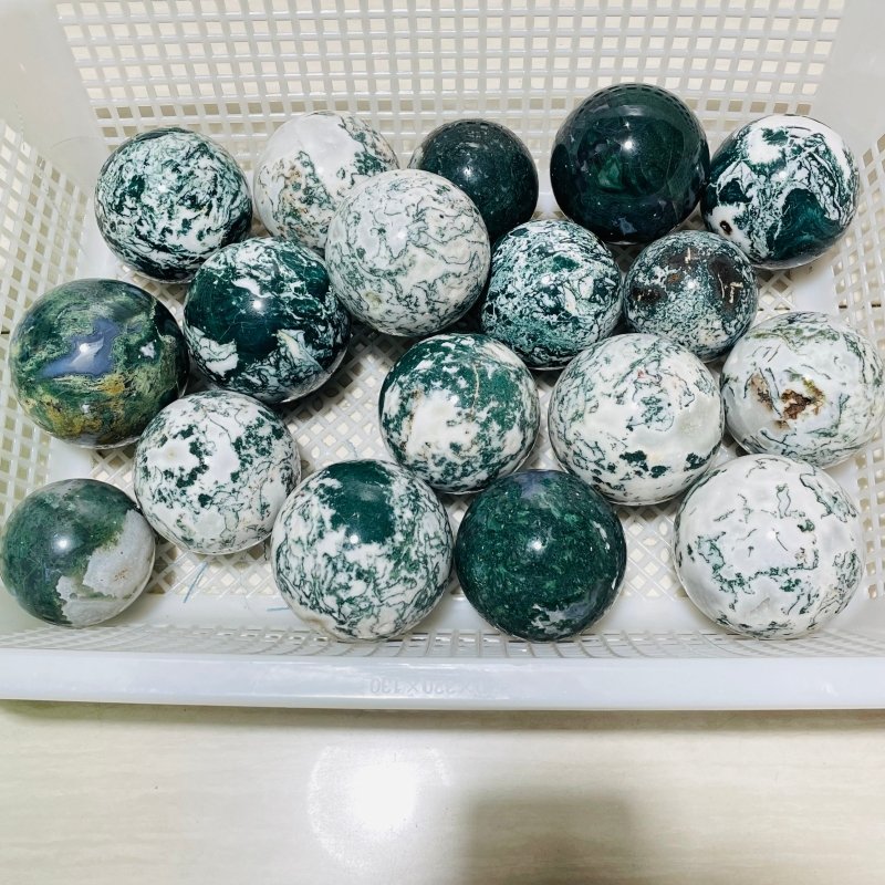 18 Pieces Moss Agate Spheres Clearance - Wholesale Crystals